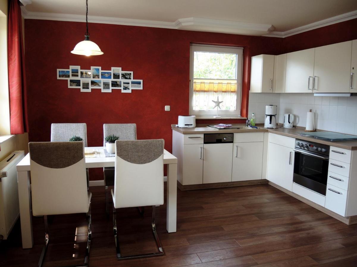 Haus Aquamarina - Fewo Mit Balkon Heringsdorf  Chambre photo